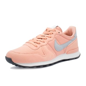 NIKE INTERNATIONALIST ROSA MELOCOTÓN MUJER